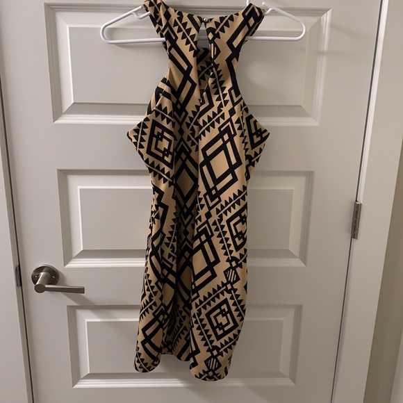 Patterned, black a tan dress - Picture 3 of 4